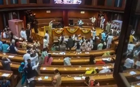 दिल्ली MCD फिर बना मारपीट का अखाड़ा, आपस में भिड़े AAP-BJP पार्षद