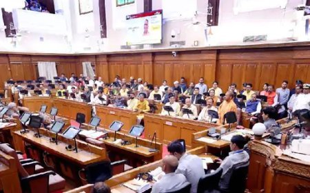 CM योगी ने कहा- अच्छा होता वो चर्चा में भाग लेते, लेकिन वो भाग खड़े हुए