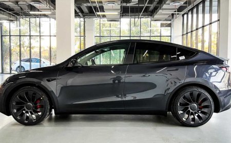Tesla के पॉपुलर मॉडल Tesla Y में आई खराबी