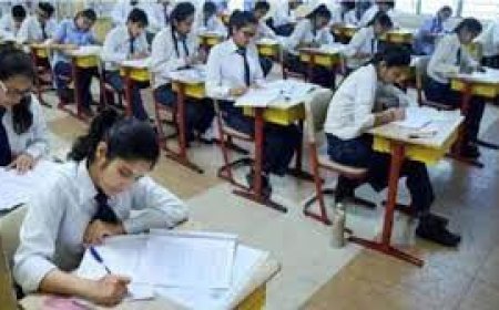 यूपी बोर्ड 10वीं-12वीं के एग्जाम खत्म, 4 लाख से ज्यादा छात्रों ने परीक्षा छोड़ी