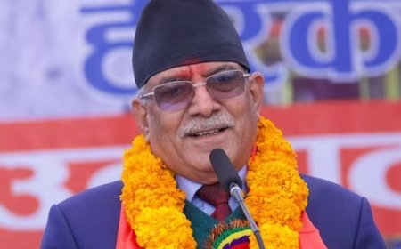 प्रधानमंत्री पुष्प कमल दाहाल ‘प्रचंड’ के कहने पर -'मैं संघर्ष के दौरान 5,000 लोगों के मारे जाने की जिम्मेदारी लेने को तैयार हूं.' एक रिट याचिका दायर