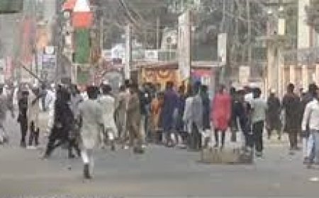 उत्तरी बांग्लादेश में अहमदी मुसलमानों के 189 घरों और 50 दुकानों को लूटकर लगाई आग