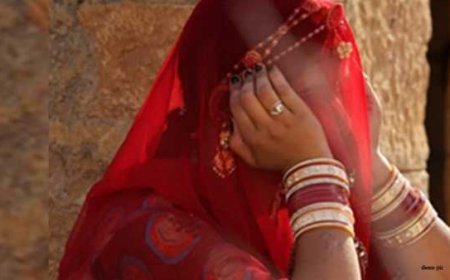 पति नहीं बनाता था पत्नी से संबंध, फिर एक दिन सास बोली