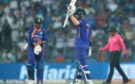 रोमांचक मुक़ाबले मे भारत ने ऑस्ट्रेलिया को पहले एक दिवसीय क्रिकेट में 5 विकेट से हराया