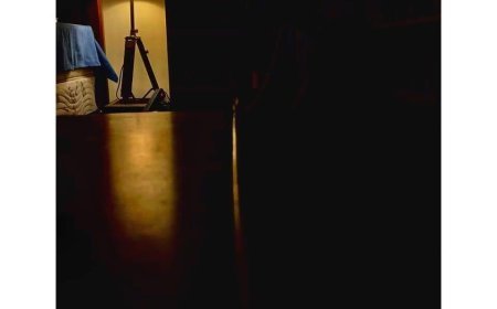 शेर ( हर शख्स से बेनियाज़ हो जा)