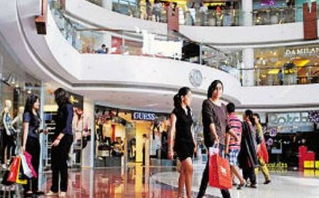 उच्च माध्यम वर्गीय परिवार और बदलता समाज