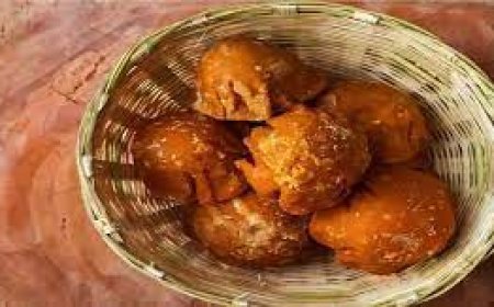 गुड़ समझकर फोड़ दिया बम, धमाके के बाद महिला का हुआ ये हाल