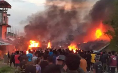 मणिपुर में आदिवासियों के मार्च के दौरान हिंसा, 8 जिलों में कर्फ्यू