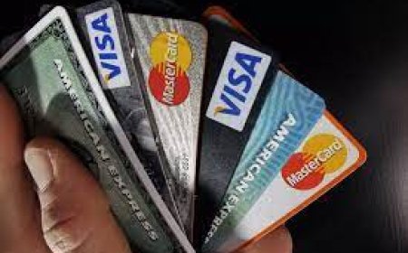 इंश्योरेंस पॉलिसी पर लिया है लोन तो क्रेडिट कार्ड से नहीं चुका सकते किस्त