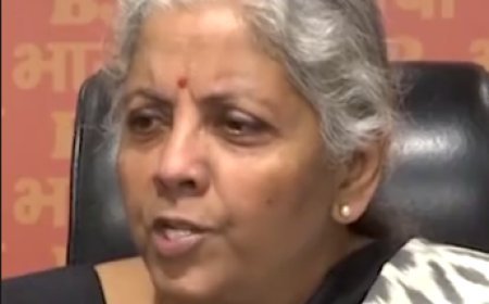 निर्मला सीतारमण बोलीं- ओबामा सरकार ने मुस्लिम देशों पर बम गिराए