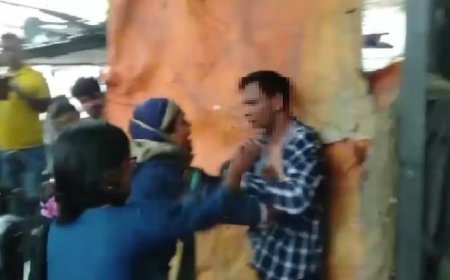 पत्नी और साली ने कोर्ट के बाहर जमकर पीटा