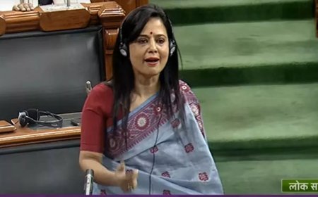 पैसे लेकर सदन में सवाल पूछती थीं TMC सांसद महुआ मोइत्रा